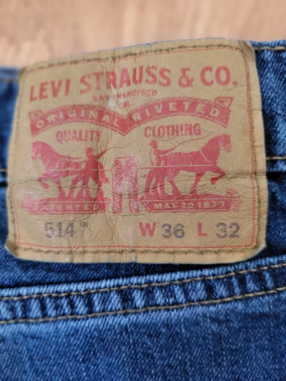 Levi's 514 Men's Dark Blue Straight-Leg Jeans 36x32 - Picture 2 of 6